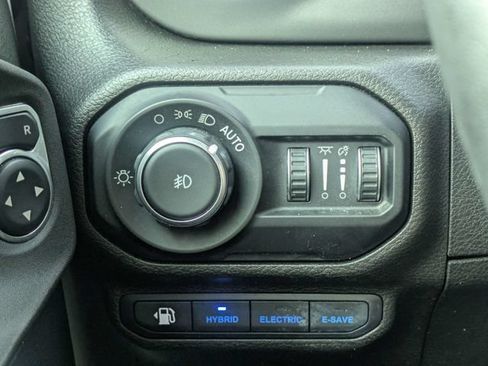 Used 2021 Jeep Wrangler Unlimited Rubicon 4xe w/ Cold Weather Group AWD/4WD image 24