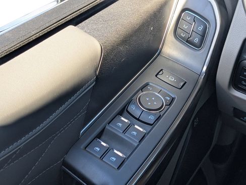 New 2026 Ford F250 Platinum w/ Platinum Plus Package AWD/4WD image 24
