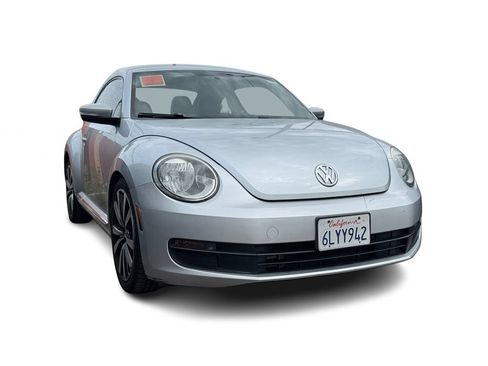 Used 2012 Volkswagen Beetle 2.5 FWD image 11
