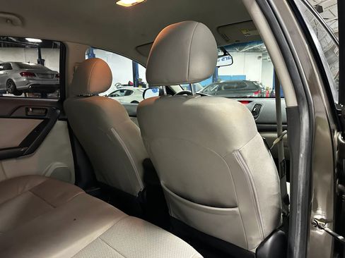 Used 2011 Kia Forte EX image 18