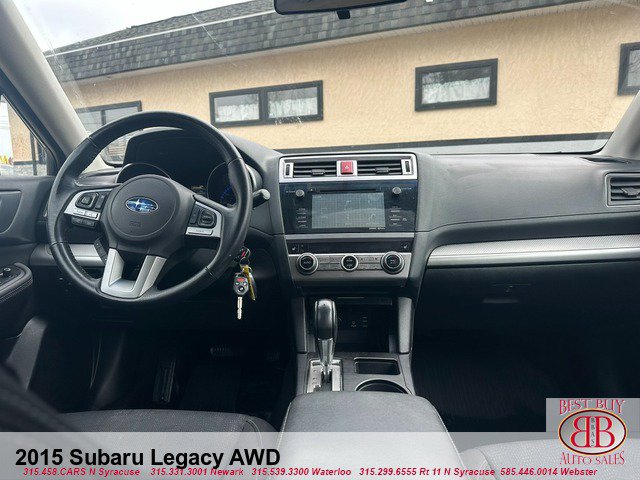 Used 2015 Subaru Legacy 2.5i Premium AWD/4WD image 21