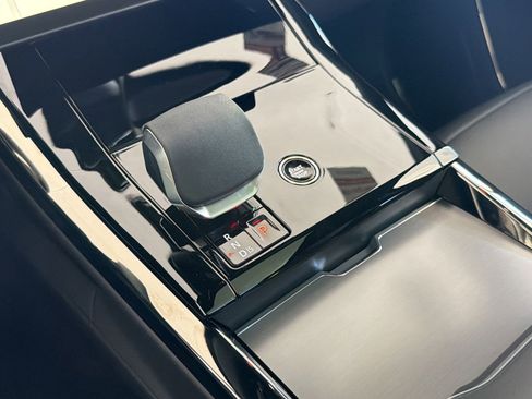 New 2026 Land Rover Range Rover Sport SE AWD/4WD image 25