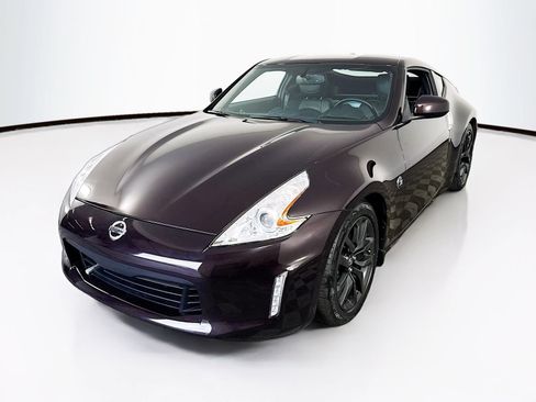 Used 2016 Nissan 370Z Touring w/ Aerodynamics Package RWD image 3