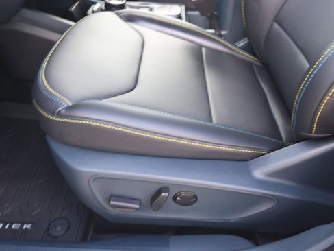 Used 2026 Ford Maverick Lobo image 18