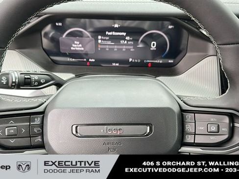 New 2026 Jeep Cherokee Laredo AWD/4WD image 11