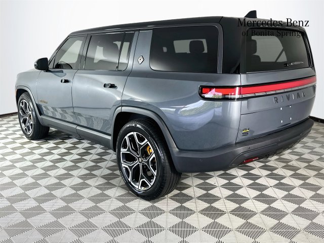 Used 2025 Rivian R1S Premium Dual AWD/4WD image 5