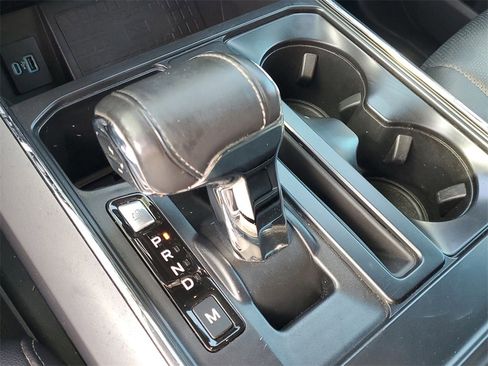 Used 2022 Ford F150 Lariat image 32