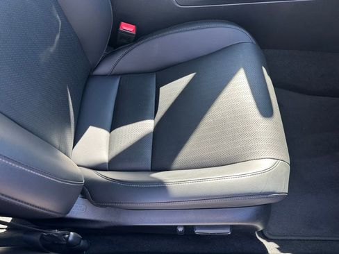 Used 2023 Honda Civic Touring image 17