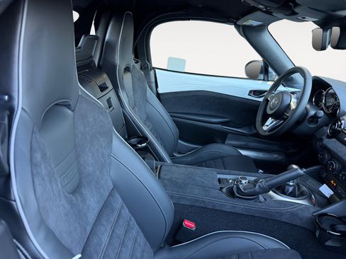 New 2026 MAZDA MX-5 Miata Club w/ Brembo/BBS Recaro Package RWD image 18
