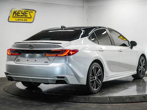 Used 2025 Toyota Camry XSE AWD/4WD image 6
