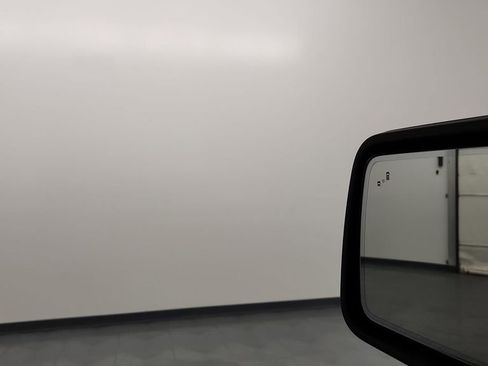 Used 2022 Ford F150 Lariat w/ Equipment Group 502A High image 21