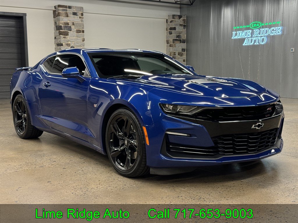 Used 2019 Chevrolet Camaro SS RWD image 1