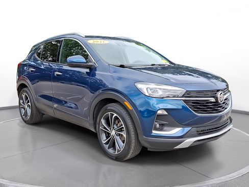 Used 2021 Buick Encore GX Essence FWD image 1