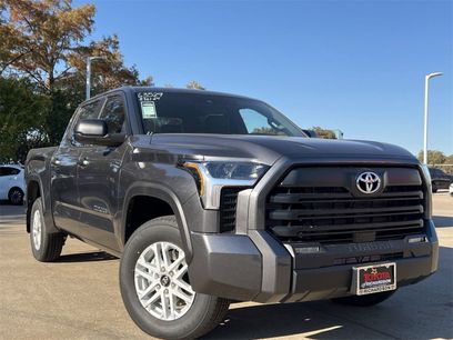 New 2025 Toyota Tundra SR5