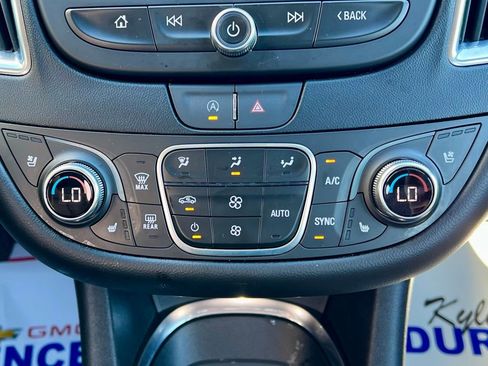 Used 2024 Chevrolet Malibu LT image 31