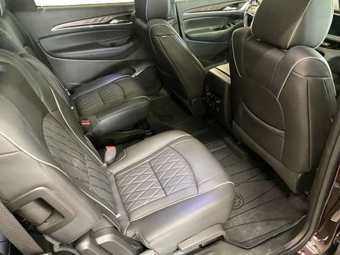 Certified 2024 Buick Enclave Avenir w/ Trailering Package, 5000 lbs. AWD/4WD image 19