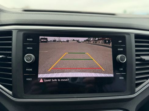 Used 2019 Volkswagen Atlas SE w/ Towing Package FWD image 14