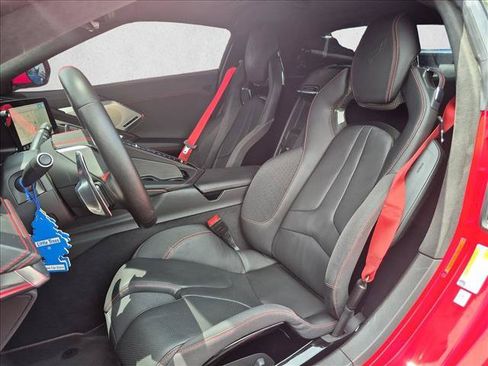 Used 2021 Chevrolet Corvette Stingray Premium Cpe w/ Z51 Performance Package RWD image 16