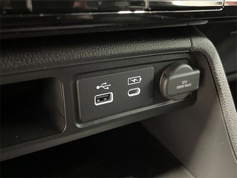 New 2025 Honda Pilot Sport image 19