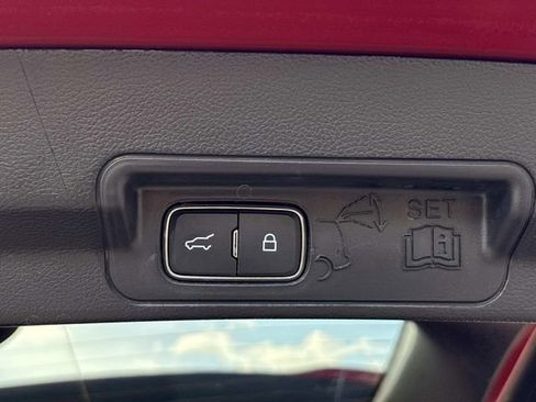 Certified 2025 Ford Explorer ST-Line w/ Premium Package AWD/4WD image 13