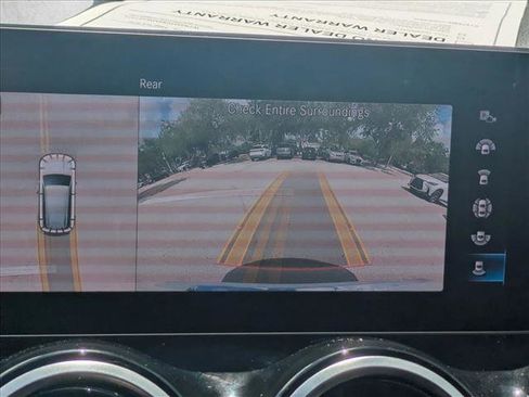 Used 2021 Mercedes-Benz GLB 250 image 15