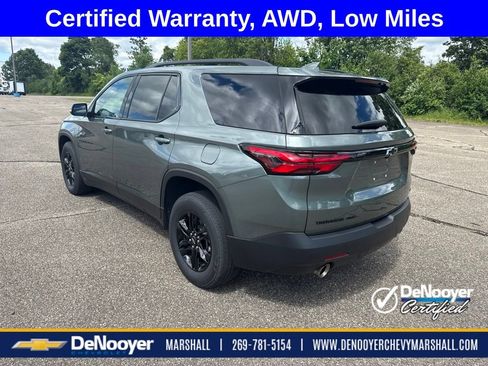 Used 2023 Chevrolet Traverse LT w/ Midnight/Sport Edition AWD/4WD image 3
