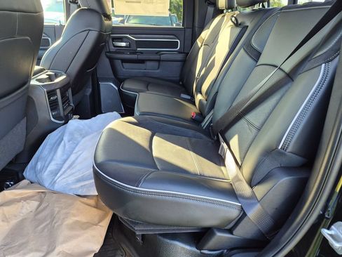 New 2026 RAM 5500 4x4 Crew Cab w/ Laramie Trim Package image 21