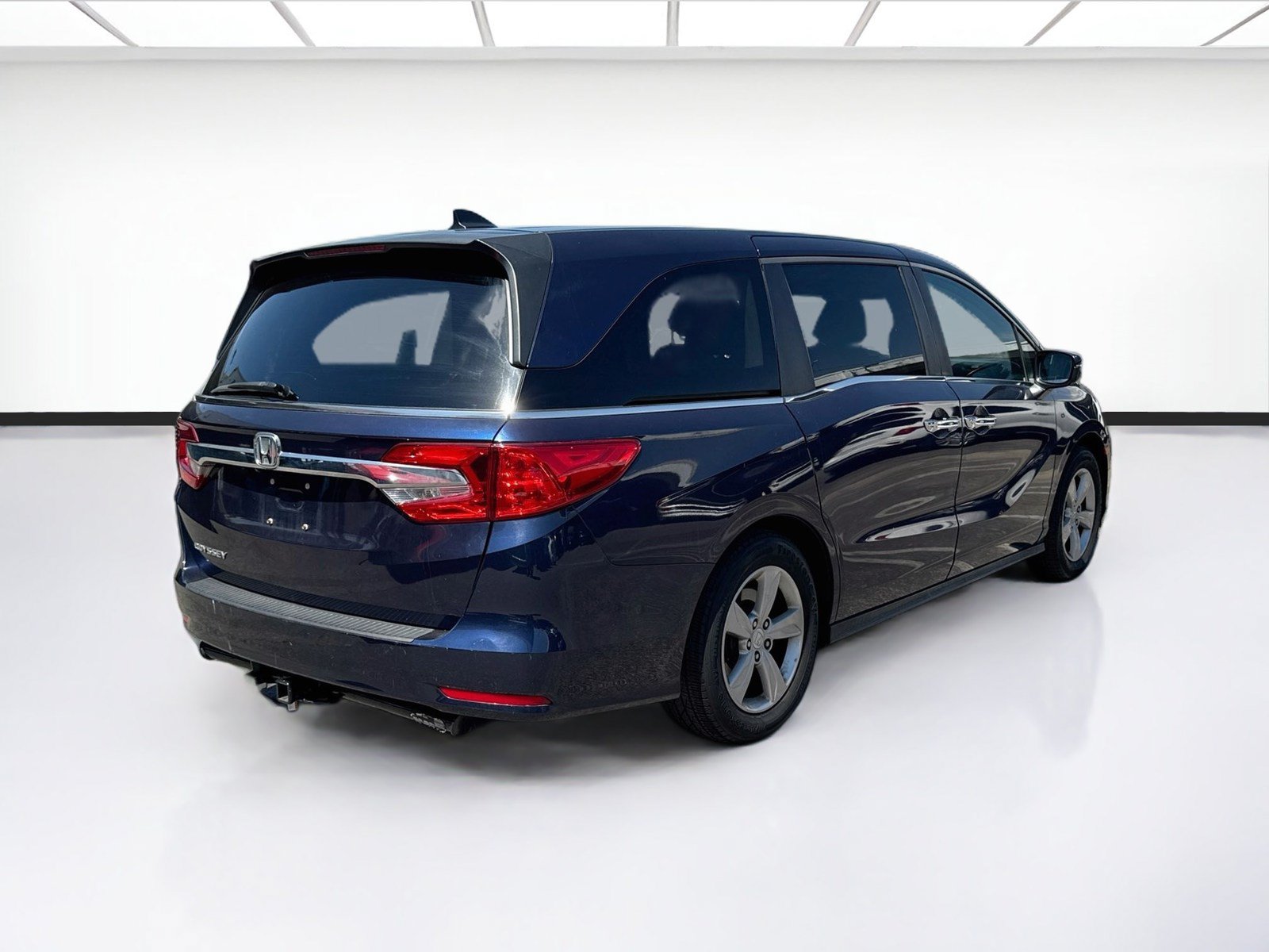 Used 2018 Honda Odyssey EX image 4