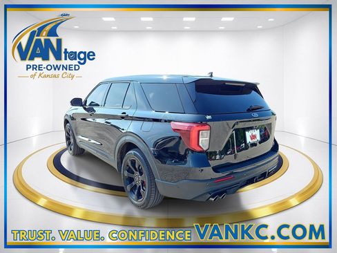Used 2021 Ford Explorer ST w/ Equipment Group 401A AWD/4WD image 9