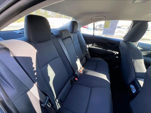 Used 2024 Toyota Corolla LE image 16