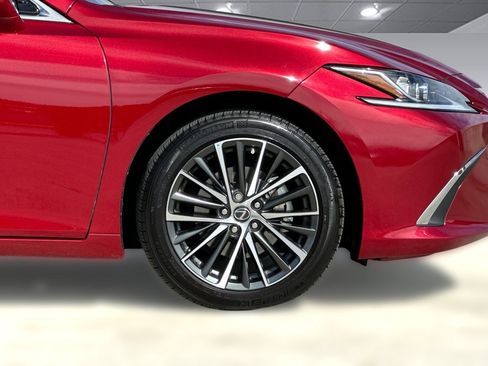 Used 2024 Lexus ES 350 w/ Premium Package image 34