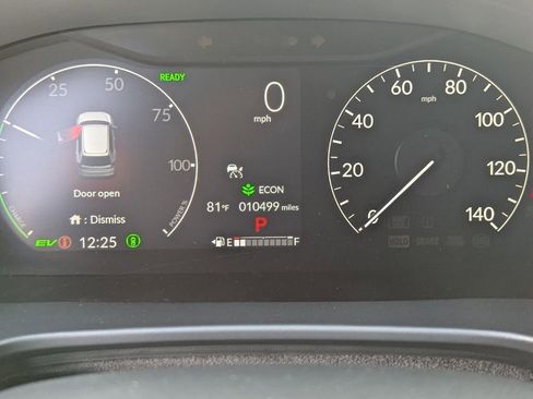 Used 2025 Honda CR-V Sport Touring image 30