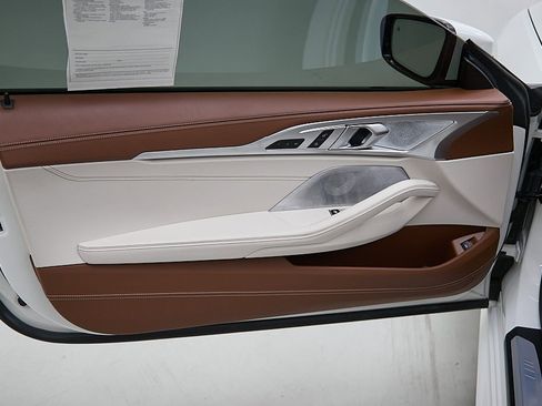 Used 2022 BMW M850i xDrive Coupe image 12