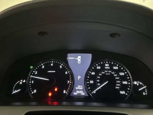 Used 2014 Lexus LS 460 AWD w/ Comfort Package image 27