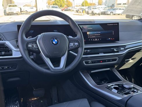 Used 2024 BMW X5 xDrive50e w/ Parking Assistance Package image 30