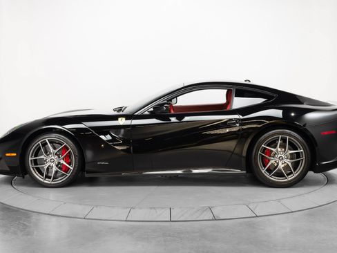 Certified 2014 Ferrari F12 Berlinetta RWD image 5