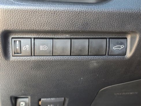 Used 2020 Toyota RAV4 XSE image 24