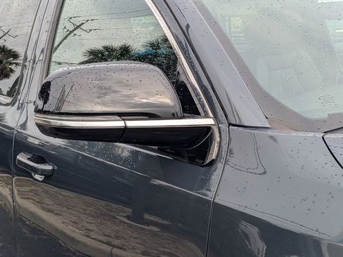 Certified 2024 Jeep Wagoneer Series II image 11