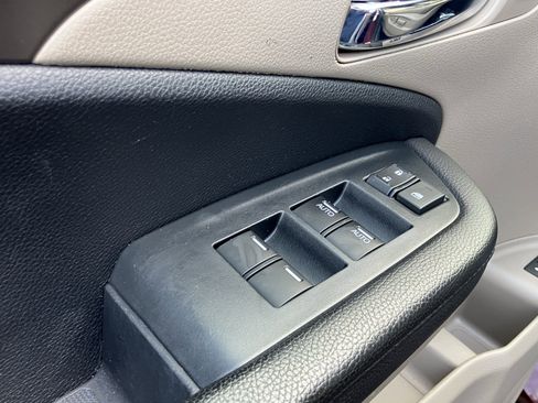 Certified 2022 Honda Pilot Special Edition image 15