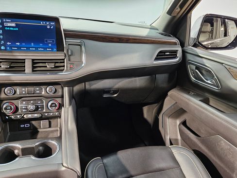 Used 2024 Chevrolet Tahoe Premier image 11