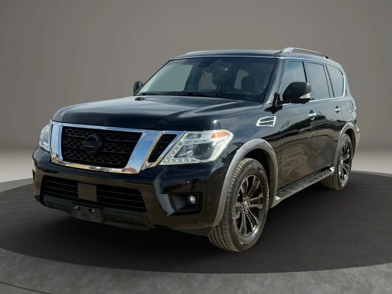 Used 2017 Nissan Armada Platinum RWD image 3