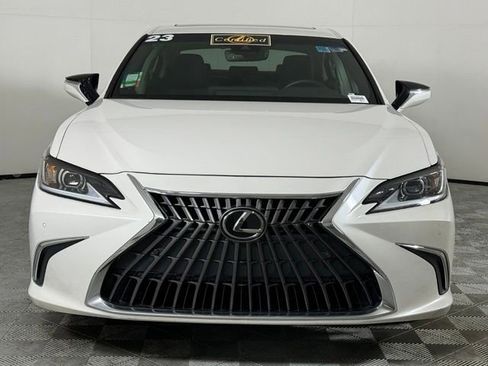 Used 2023 Lexus ES 350 w/ Premium Package FWD image 11
