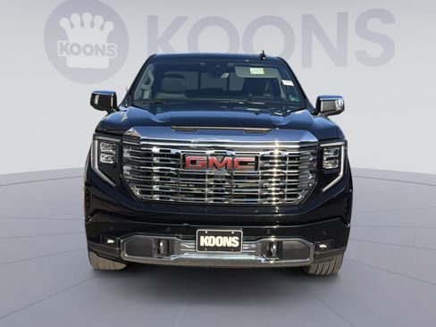 Used 2025 GMC Sierra 1500 Denali w/ Denali Reserve Package image 11