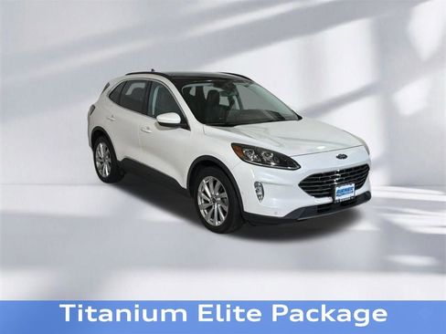 Certified 2021 Ford Escape Titanium w/ Titanium Elite Package AWD/4WD image 10