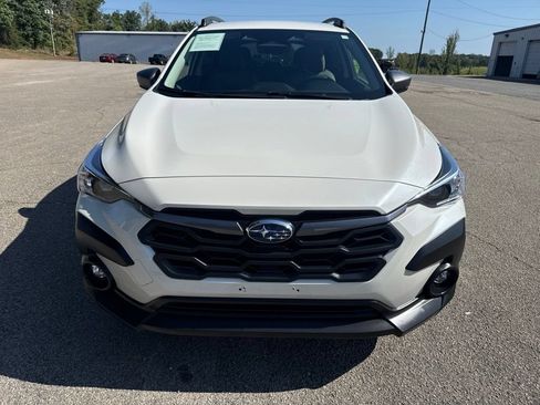 Used 2024 Subaru Crosstrek 2.0i Premium AWD/4WD image 8