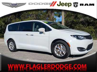 Used 2020 Chrysler Pacifica Touring w/ Tire & Wheel Group