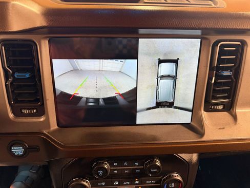 Used 2021 Ford Bronco Outer Banks AWD/4WD image 18
