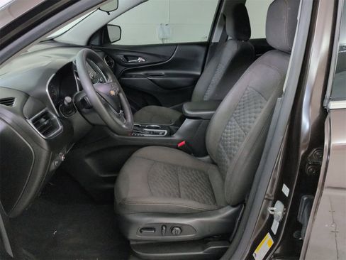 Used 2020 Chevrolet Equinox LT image 15