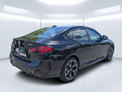 Used 2025 BMW 228i xDrive AWD/4WD image 3