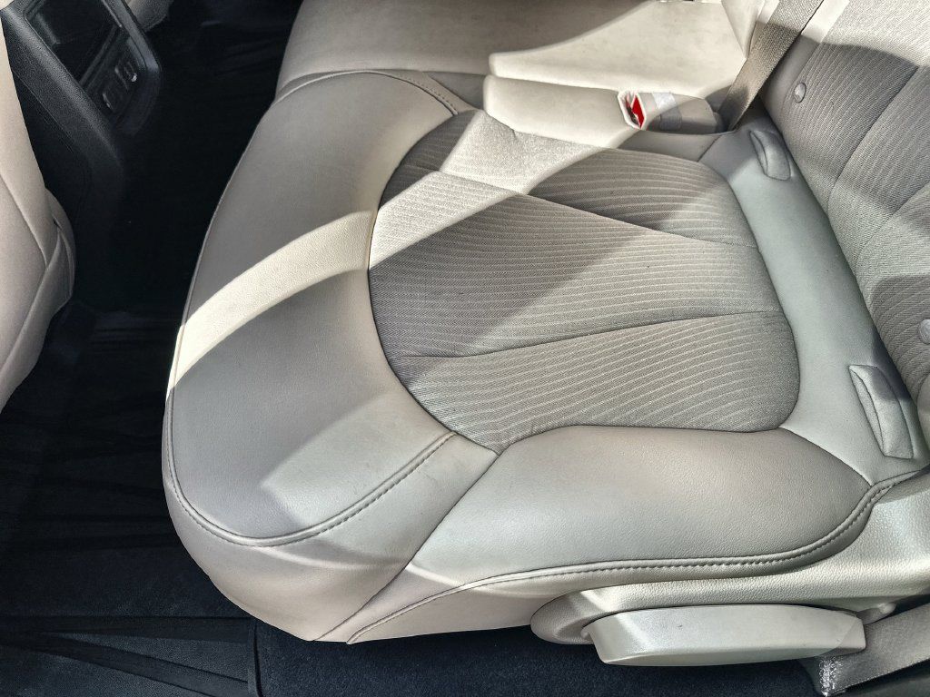 Used 2020 Buick Envision Preferred FWD image 17